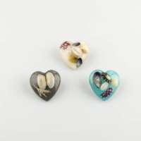 Heart Beach Brooch thumbnail