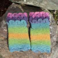 Spring Blooms Crochet Fingerless Gloves thumbnail