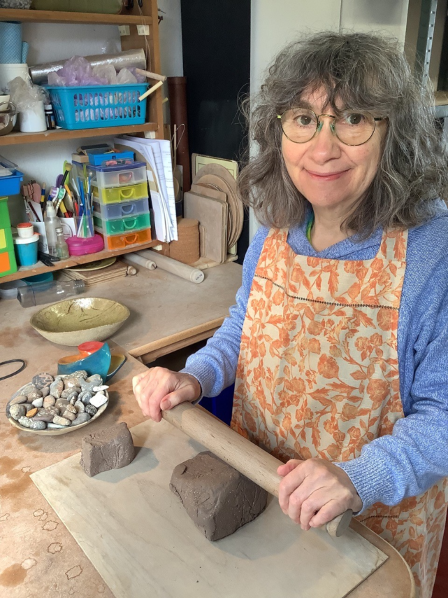 Claudia Knott Ceramics