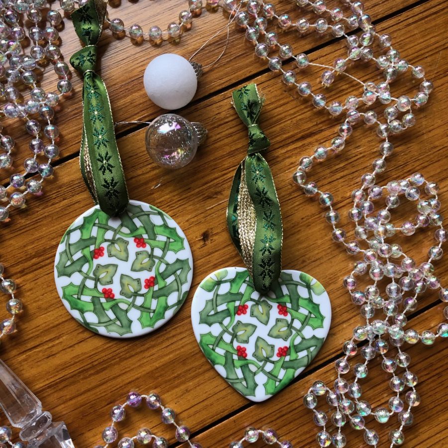 Christmas Holly and Ivy Hanging Ornament Highland Hiddle