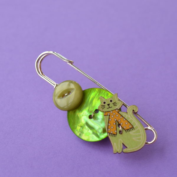 Green Cat Large Kilt Pin Brooch