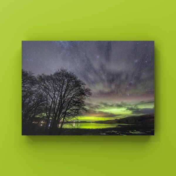 Aurora - Loch Snizort