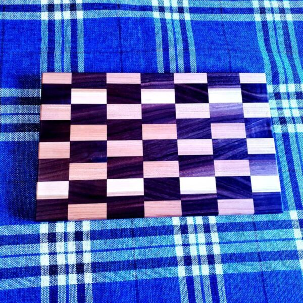 Chequer Pattern Chopping Board