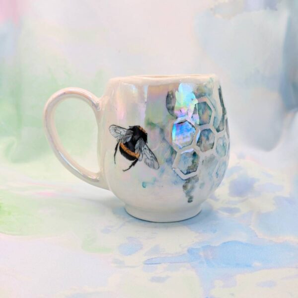 Porcelain Rainbow Green Bee Mug