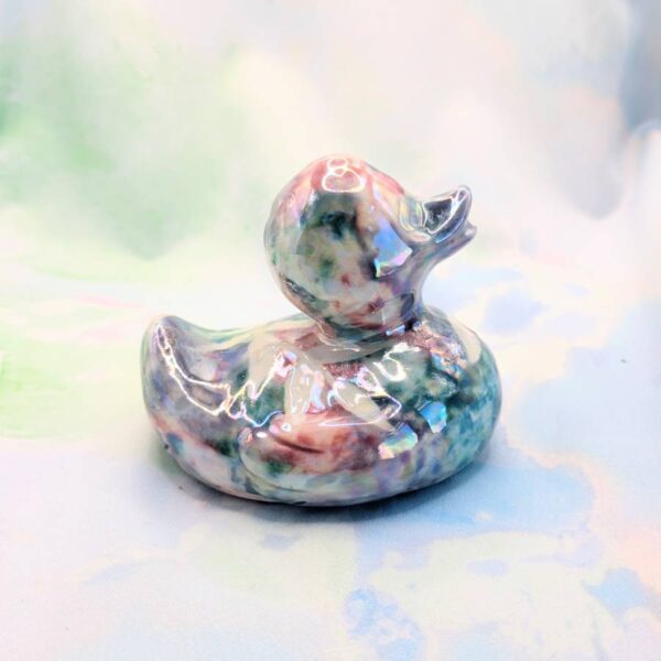Porcelain Rubber Duck Vine