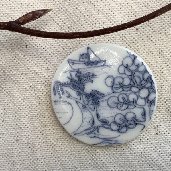 Willow Broadford Bay Round Ceramic Brooch