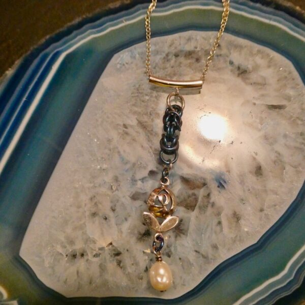 R McIntosh Inspired Pendant With Pearl