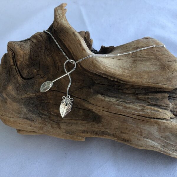 Solid Silver Flower and Leaf Twist Pendant