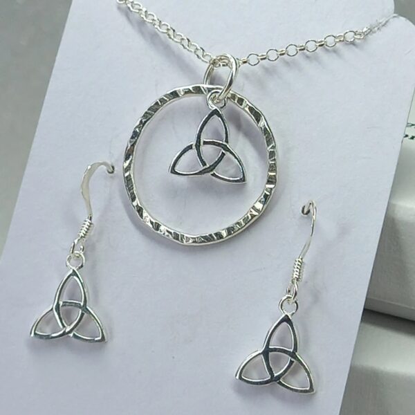 Sterling Silver Hammered Hoop with Celtic Knot Charm Jewellery Set - Bag
