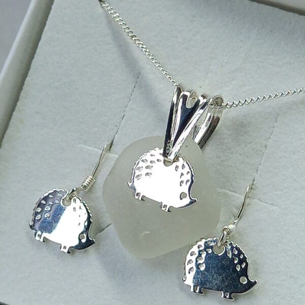 Sterling Silver Sea Glass Hedgehog Charm Set - Clear Bag