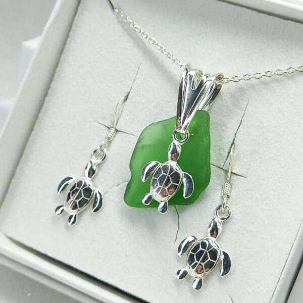 Sterling Silver Sea Glass Turtle Charm Set - Clear Bag