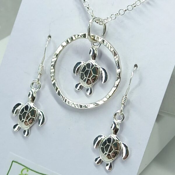 Sterling Silver Hammered Hoop with Turtle Charm Jewellery Set - Bag