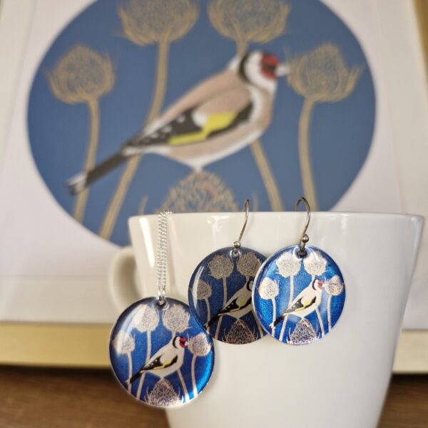 Goldfinch on Teasels Disc Pendant