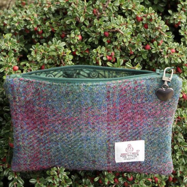 Heather Check Harris Tweed Coin Purse with Heart Charm