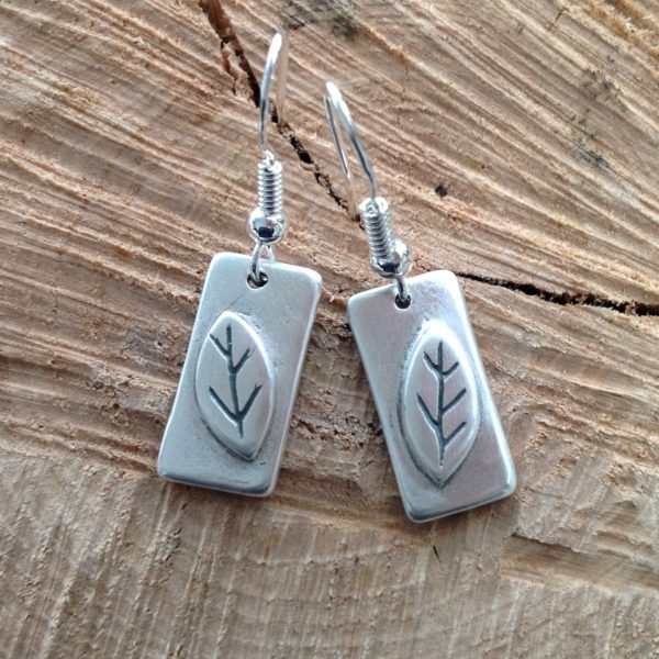 Silver leaves and rectangles