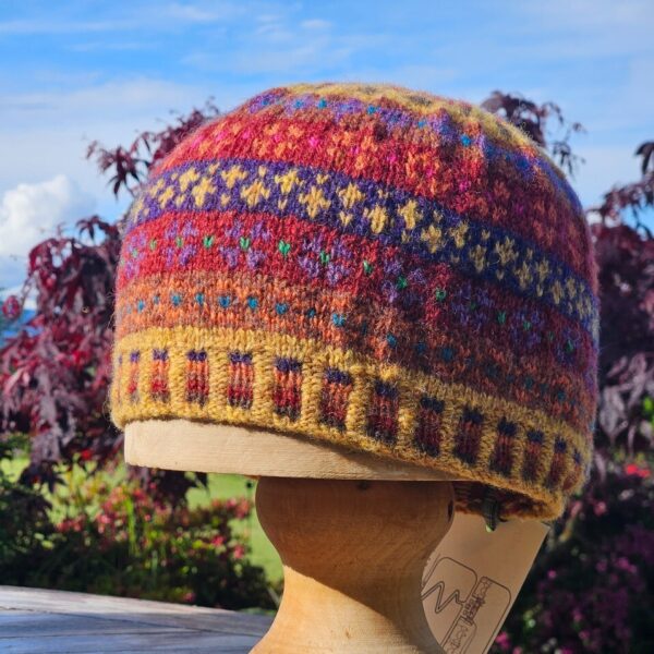 Peerie Beanie Cumin - Small