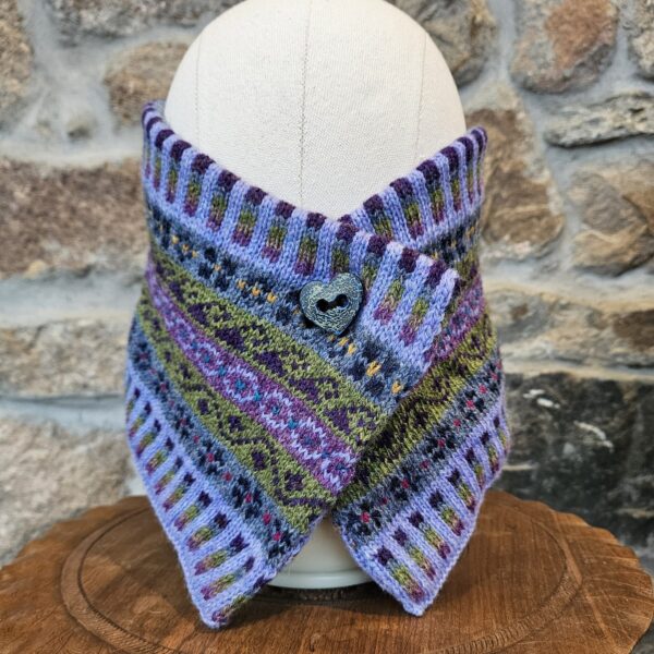 Peerie Hyacinth Neckwarmer