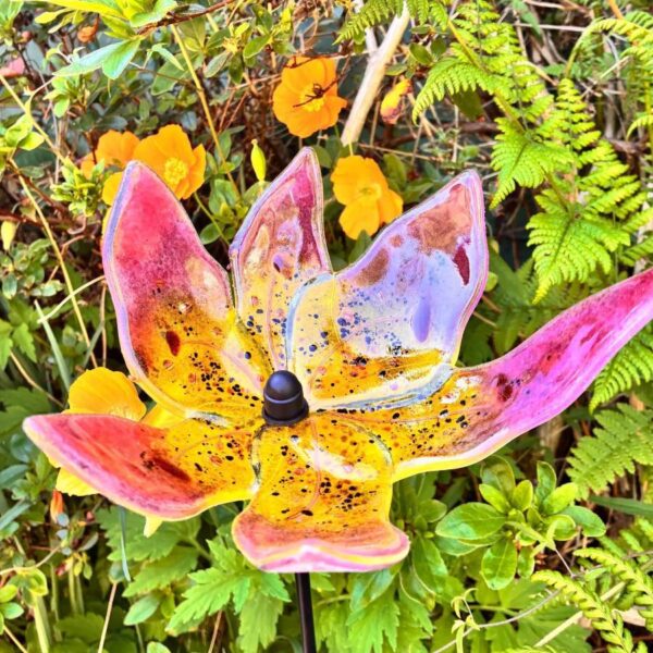 Fused Glass Rosella's Lily Garden Stake