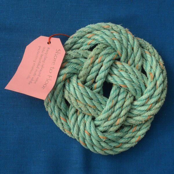 Turquoise Turks Head Table Mat With Pink Fleck