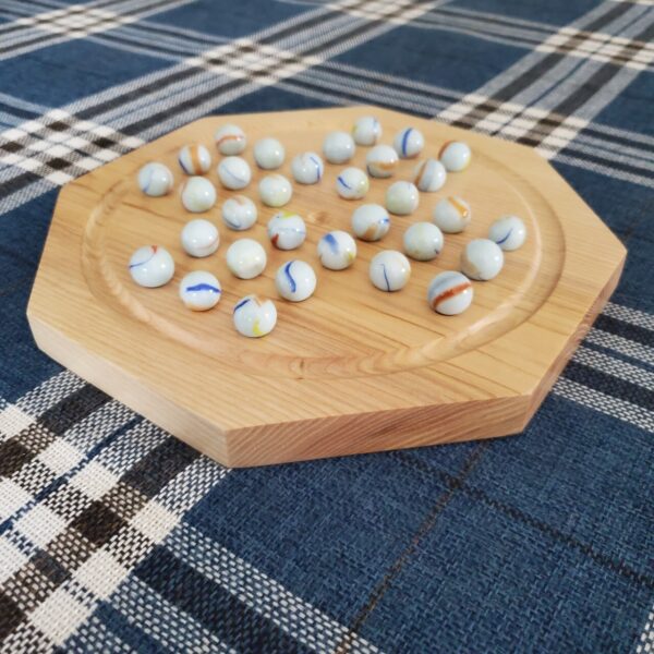 Ash Wood Solitaire Game