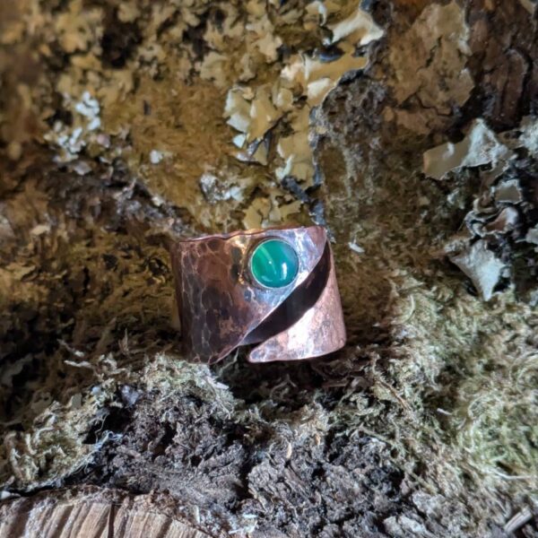 Copper and Green Agate Adjustable Thumb Ring - Tracked48 Delivery