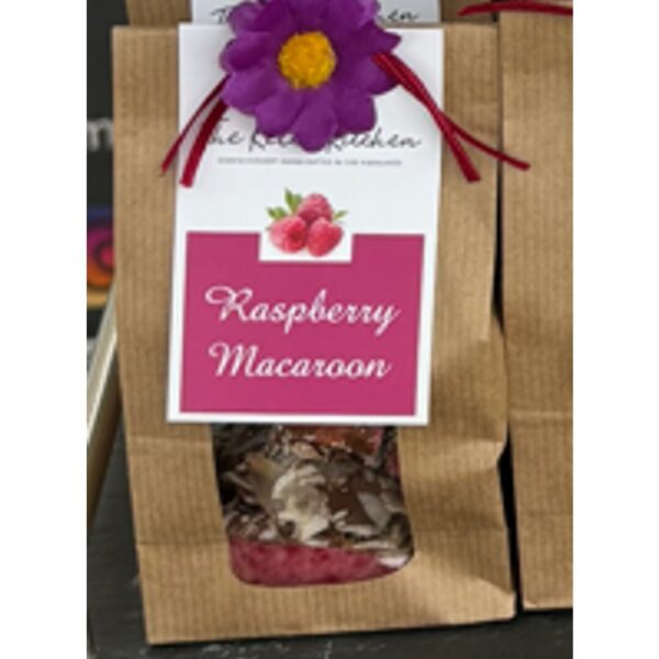 Raspberry Macaroon