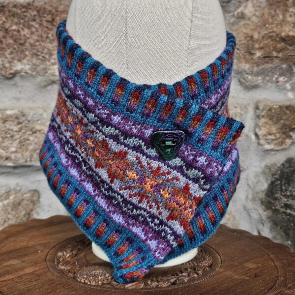 Tomnaverie Bondi and Denim Neckwarmer