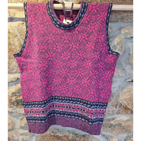 Tomnaverie Sleeveless Jumper Heather - Medium