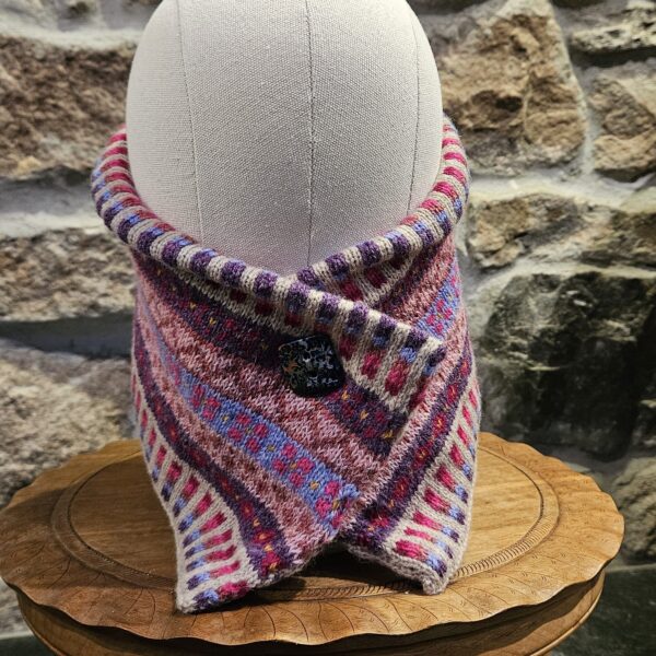 Peerie Oatmilk Neckwarmer