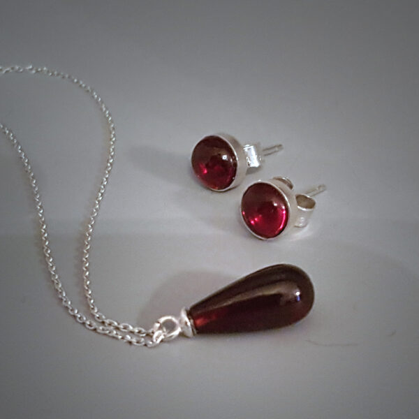 Pretty in Pink Jewellery Set