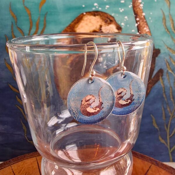 Otter Dinky Drop Disc Earrings