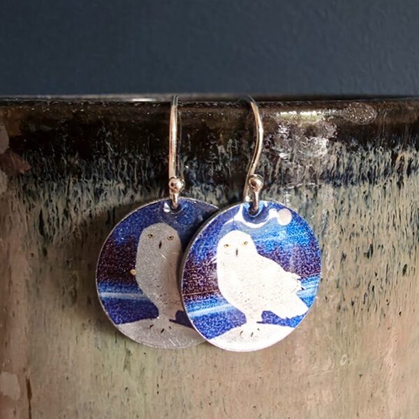 Snowy Owl Dinky Drop Disc Earrings