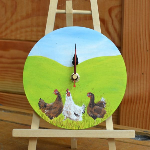 Round Chicken Wall Clock