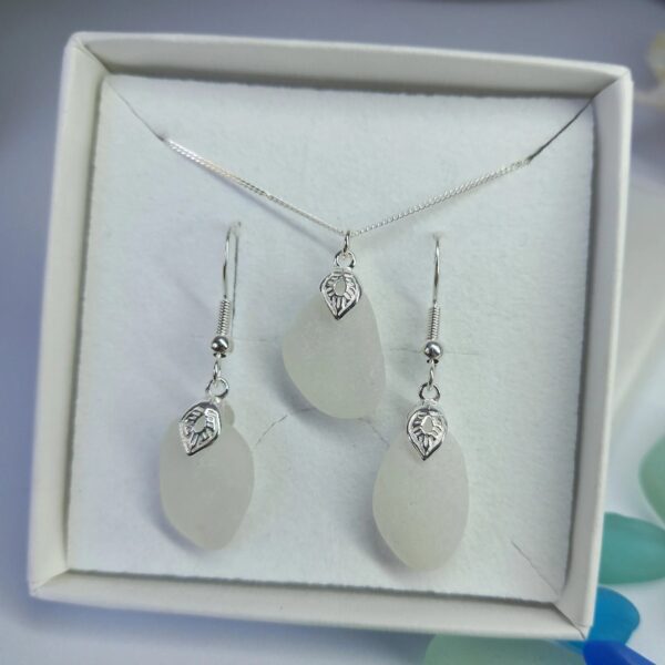 Clear Sea Glass Jewellery Set - Bag