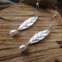 Woodland Leaf Earrings thumbnail