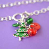 Red & Green Christmas Tree Cluster Button Bracelet thumbnail