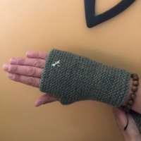 Green Wrist Warmers thumbnail