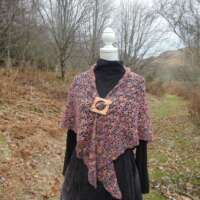 Purply Pink Crochet Shawl thumbnail