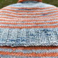 Achpopuli Knitted Hot Water Bottle thumbnail