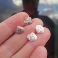 Venus Shell Studs thumbnail