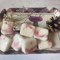 Scottish Rose Wax Melts thumbnail