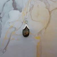 Sterling Silver Petals Labradorite Pendant Necklace thumbnail