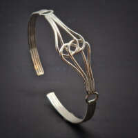 United Bracelet thumbnail