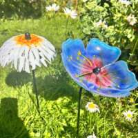 Fused Glass Blue Himalayan Poppy Garden Stake thumbnail