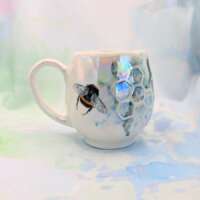 Porcelain Green Honeycomb Bee Mug thumbnail