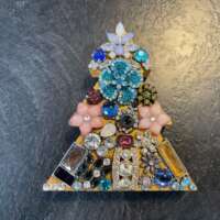 Christmas Tree Jewelled Ornament thumbnail