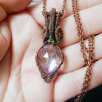 Faceted Rainbow Quartz Necklace thumbnail
