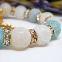Blue and Ice White Dragon's Vein Agate Memory Wire Bracelet thumbnail