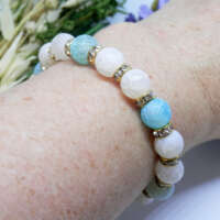 Blue and Ice White Dragon's Vein Agate Memory Wire Bracelet thumbnail