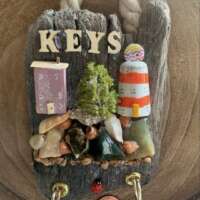 Cottage and Lighthouse Key Holder thumbnail